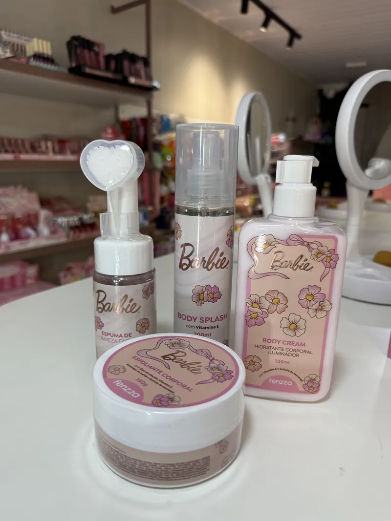 Kit de banho e cuidados vendido na Make é 10